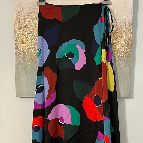 Kate Spade Floral Collage Skirt (NWT) - Picture 4 of 13